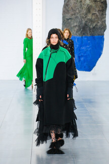 Preen by Thornton Bregazzi Fall 2018 Ready-to-Wear Preen by Thornton Bregazzi осень зима 2018 коллекция неделя моды в Лондане LFW Mainstyles
